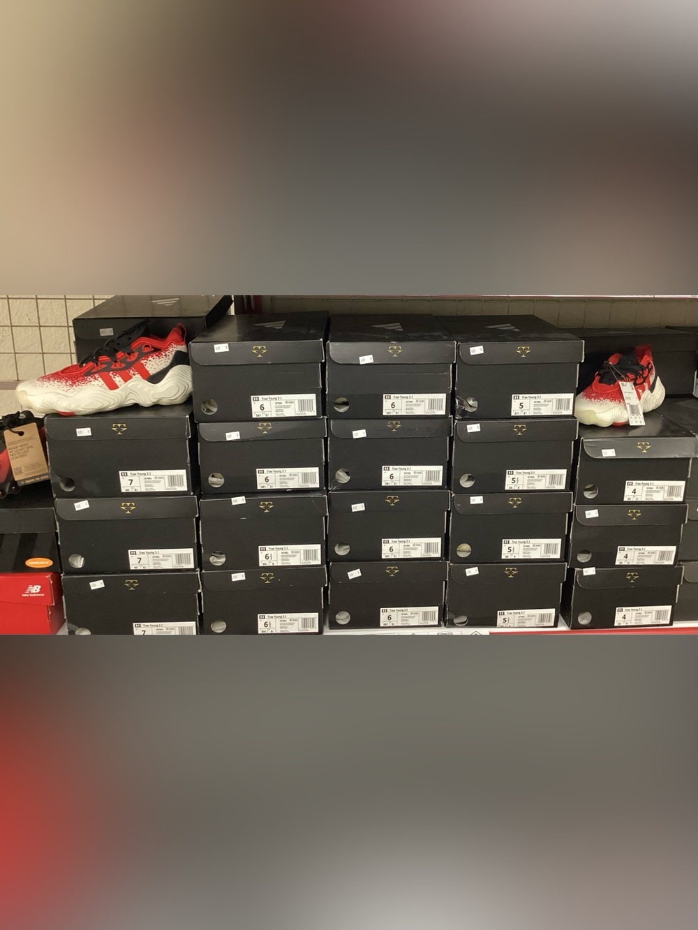 adidas Trae Young 3 J